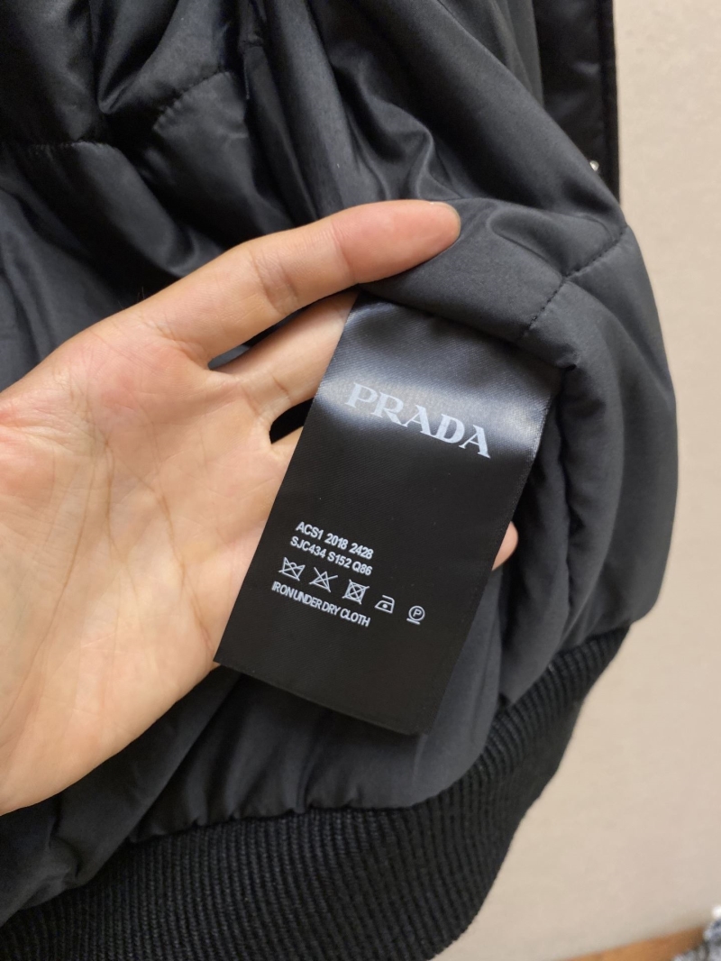 Pra*a outwear